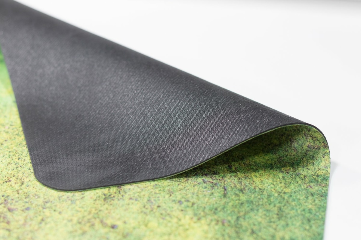 Kraken Wargames: Gaming Mat - Grass Plain 110cmx150cm - Imagen 2