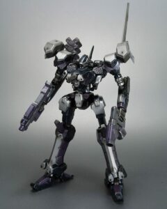 Armored Core Maqueta 1/72 Crest CR-C840/UL Lightweight Class Version 17 cm