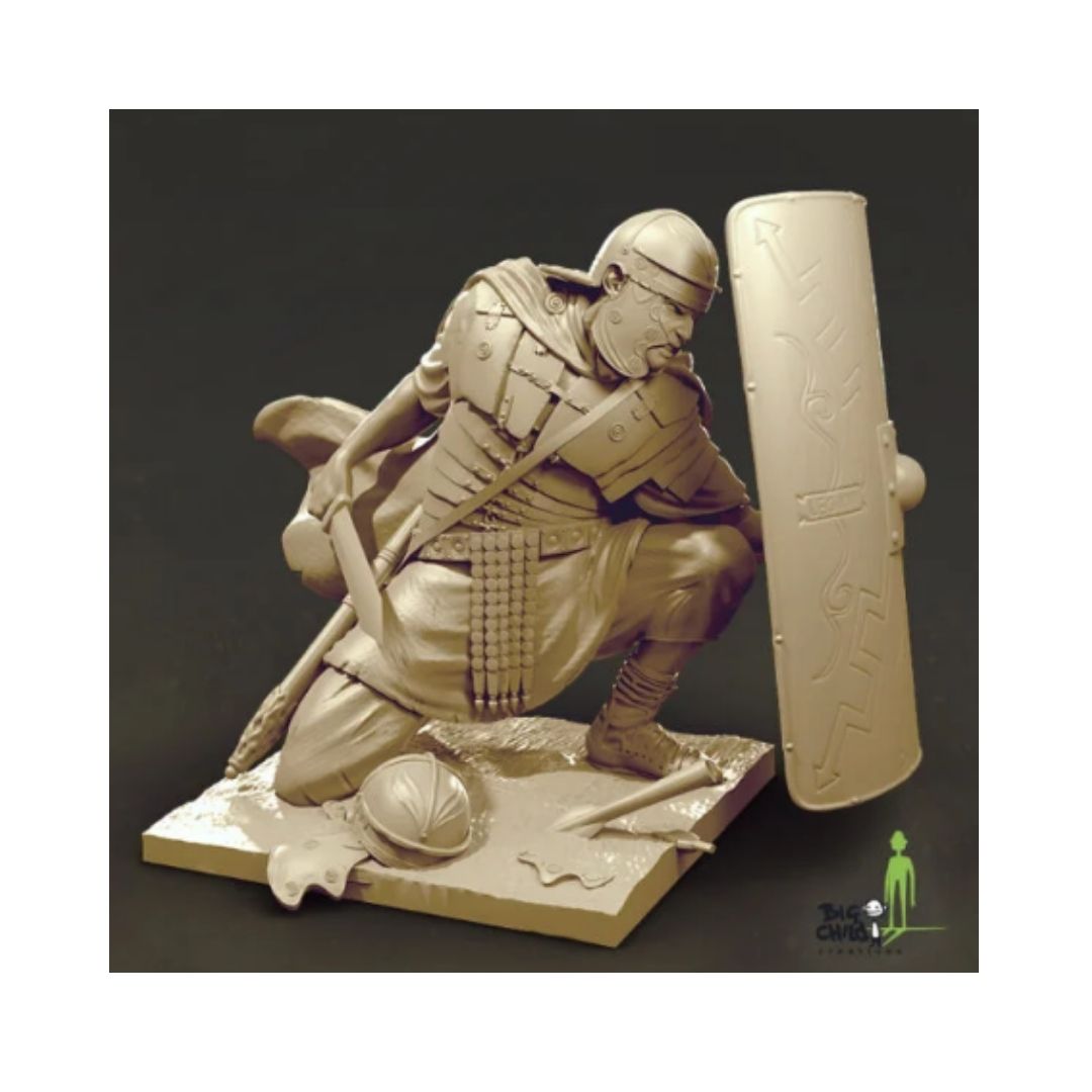 Kneeling Legionarius