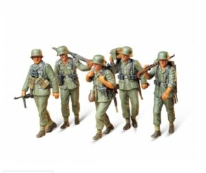 Tamiya: 1:35 – Figure-Set MG-Crew Maneuver (5) (300035184)