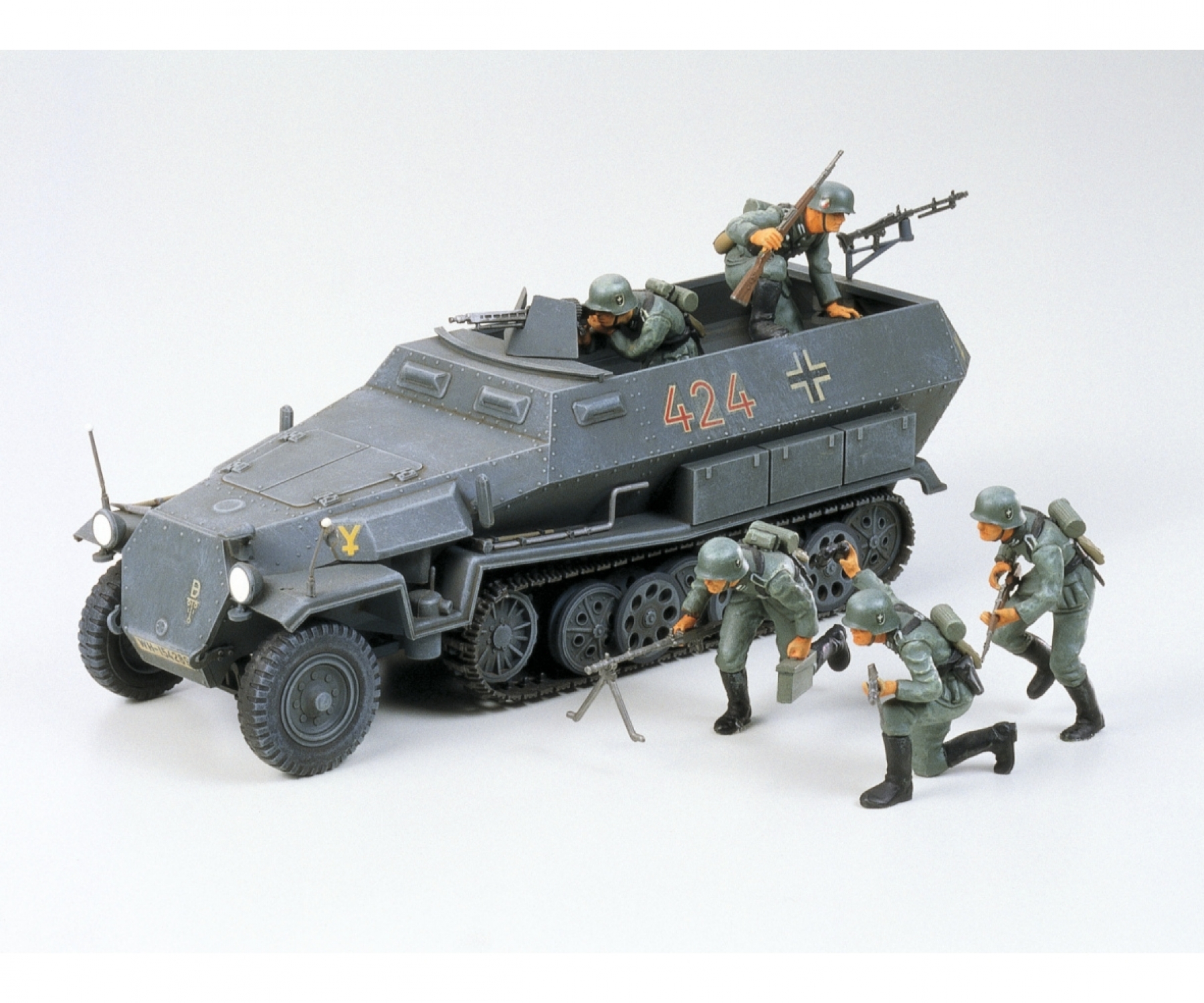 Tamiya: 1:35 - Ger. Sdkfz.251/1 Halft. Hanomag (5) (35020)