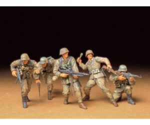 Tamiya: 1:35 – Fig. Set Ger. Front-Line Soldiers(5) (300035196)