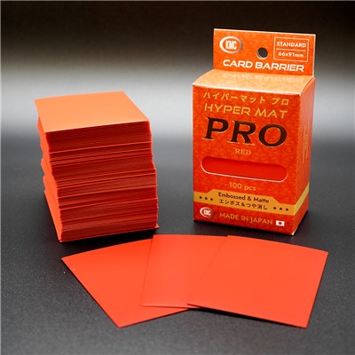 KMC: Standard Sleeves - Hyper Mat Pro - Red (100 Sleeves)