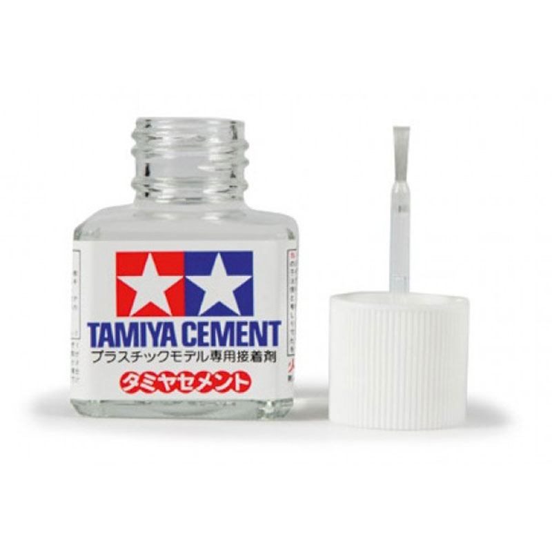 Tamiya: Cement 40ml (Pegamento con pincel) (87003)